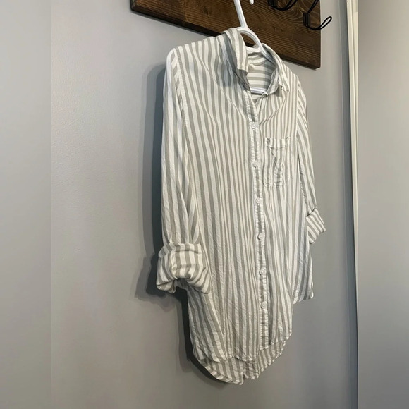 beachlunchlounge Green and White Striped Button Down Shirt - Picture 4 of 8